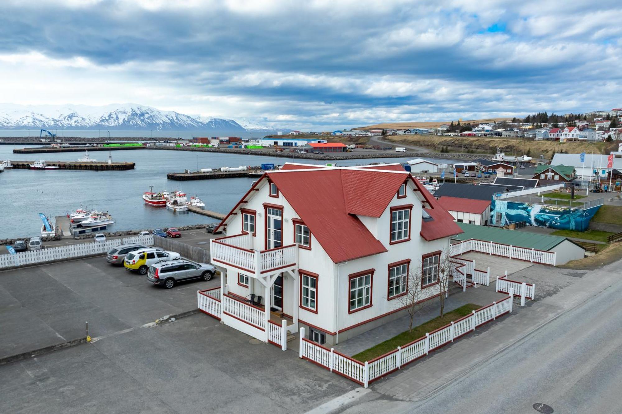 Bjarnabuth Lägenhet Húsavík Exteriör bild
