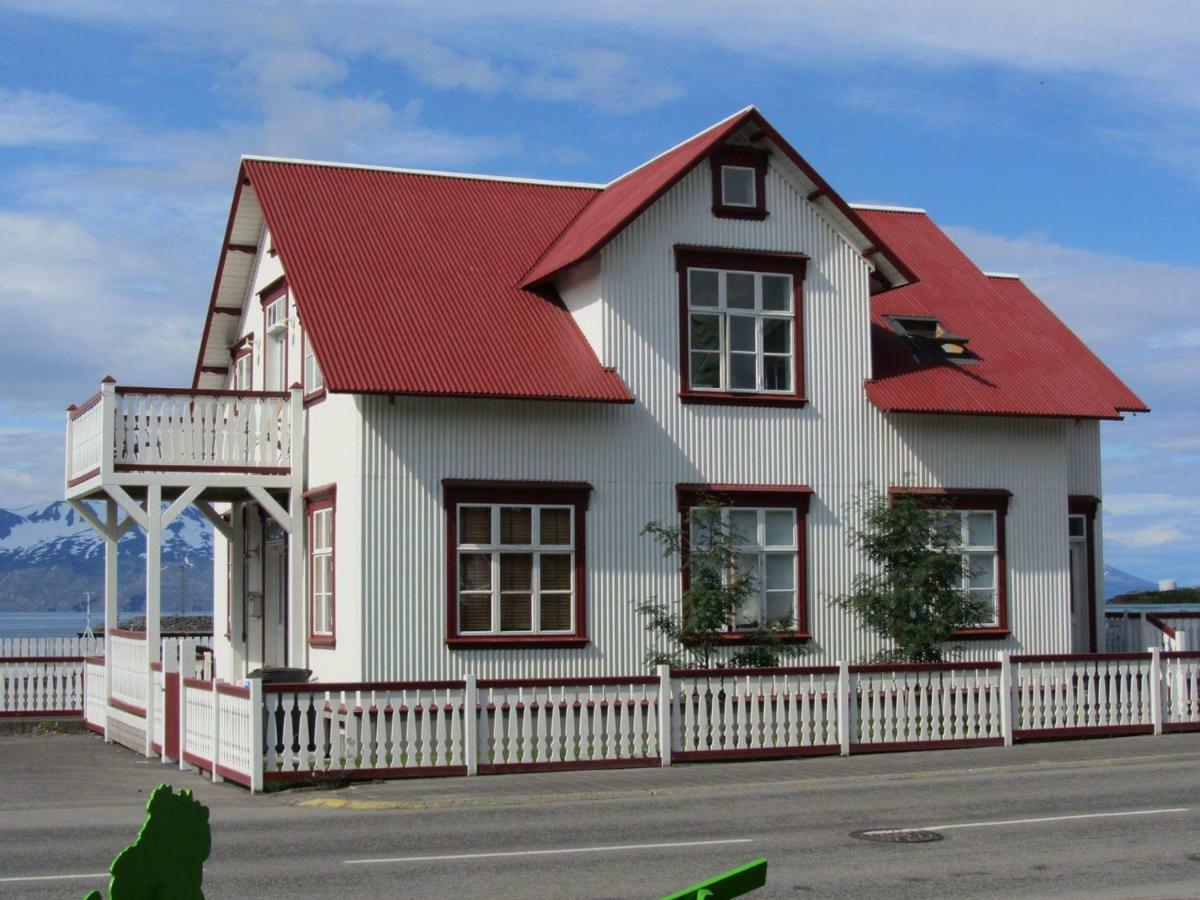 Bjarnabuth Lägenhet Húsavík Exteriör bild